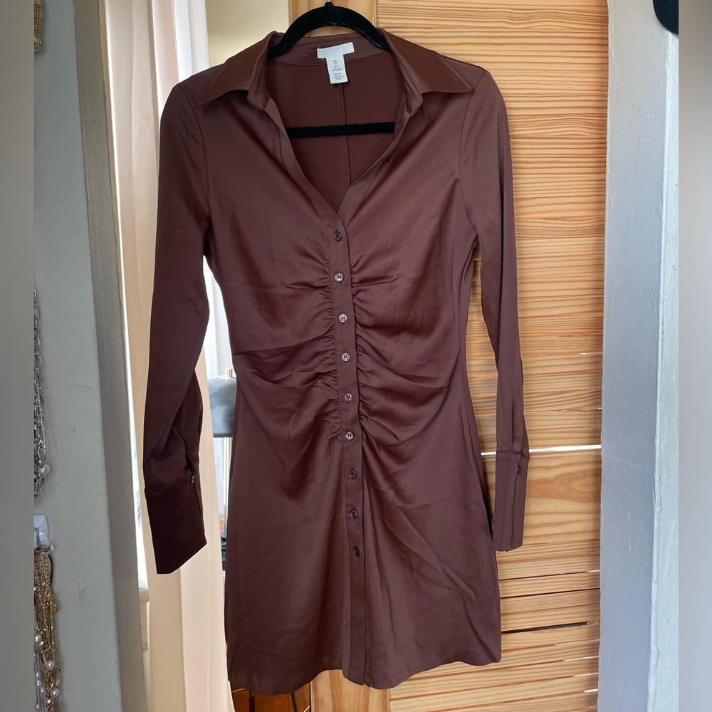 H&M long sleeve button down mini dress small brown
